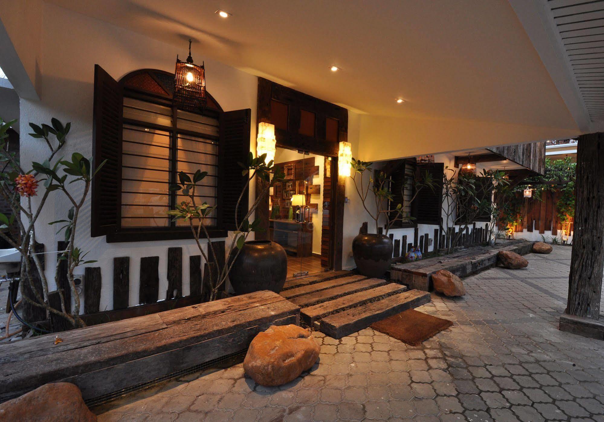 Npf Bali Villa Ipoh Exteriör bild
