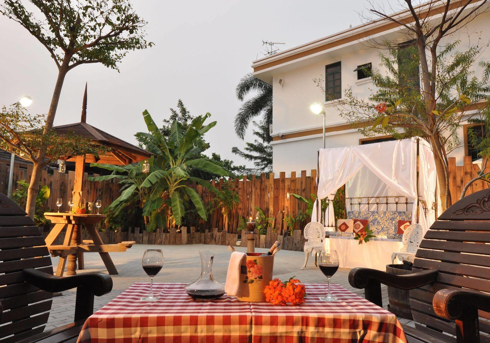 Npf Bali Villa Ipoh Exteriör bild